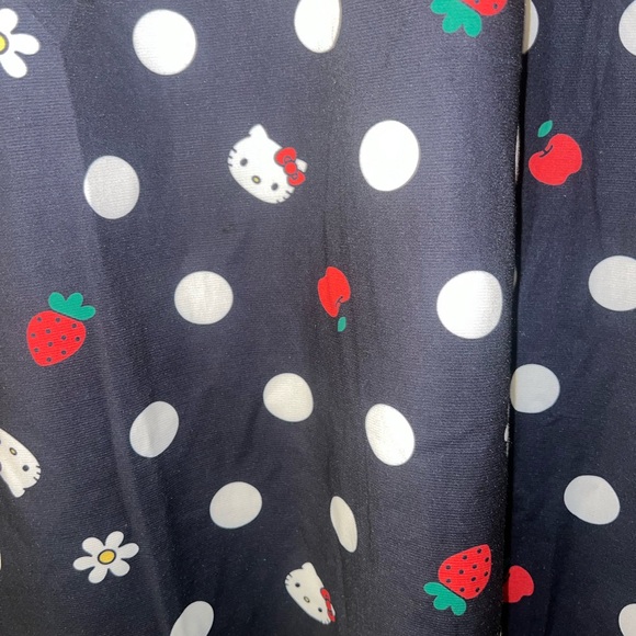 Hello Kitty X Smak Parlour Strawberry Daisy Dot Dress Plus - Picture 3 of 6